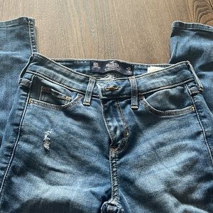 Mid rise super skinny hollister classic stretch